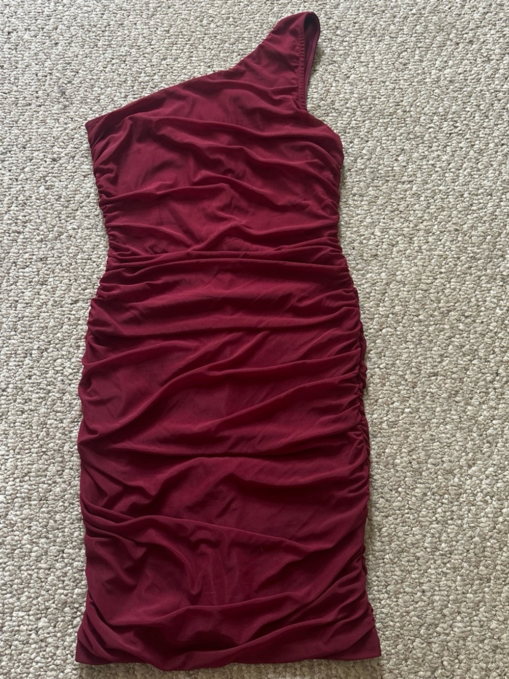 One-Shoulder Ruched Cocktail Dress in Burgundy